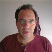 Diplomado en Educación Primaria por al universidad de Zaragoza